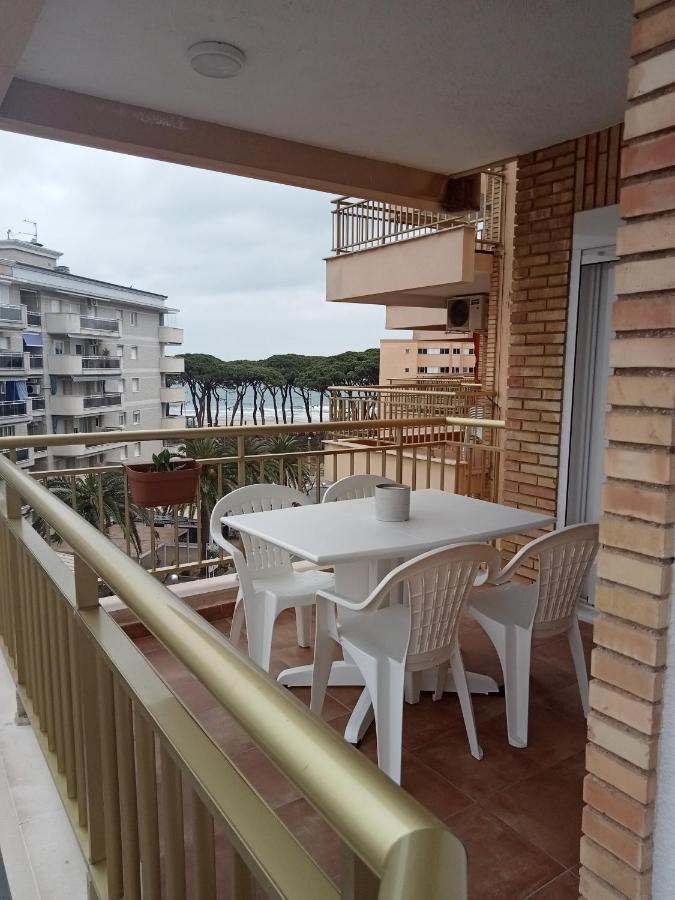 Seafront Apartment Pineda Beach La Pineda Dış mekan fotoğraf
