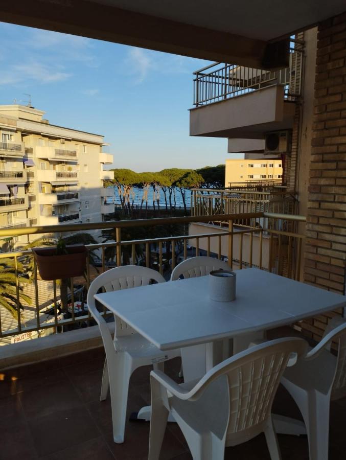 Seafront Apartment Pineda Beach La Pineda Dış mekan fotoğraf